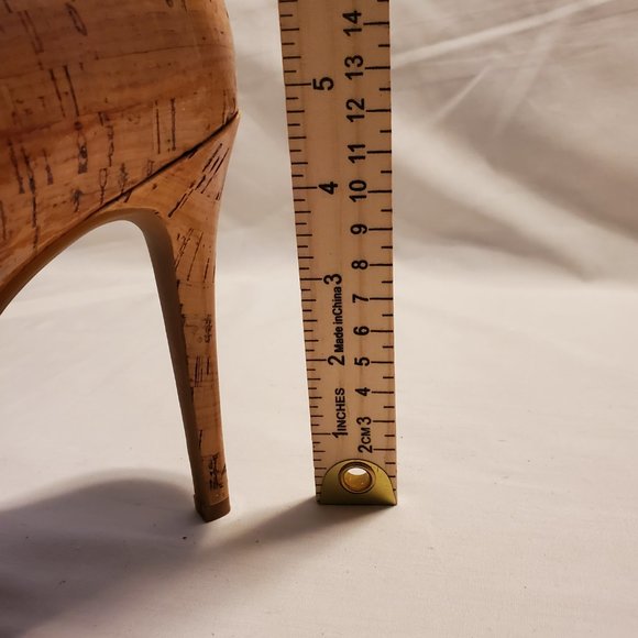 Gianni Bini Patent Leather Cork Platform Heels Size 8 & Primeware Cork Wine Bag - Picture 6 of 13